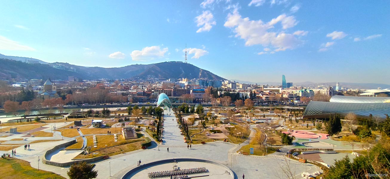 Достопримечательности Тбилиси парк Рике