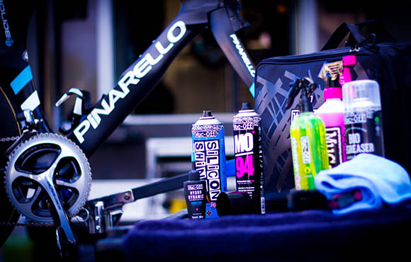 muc-off-cleaning-supplies