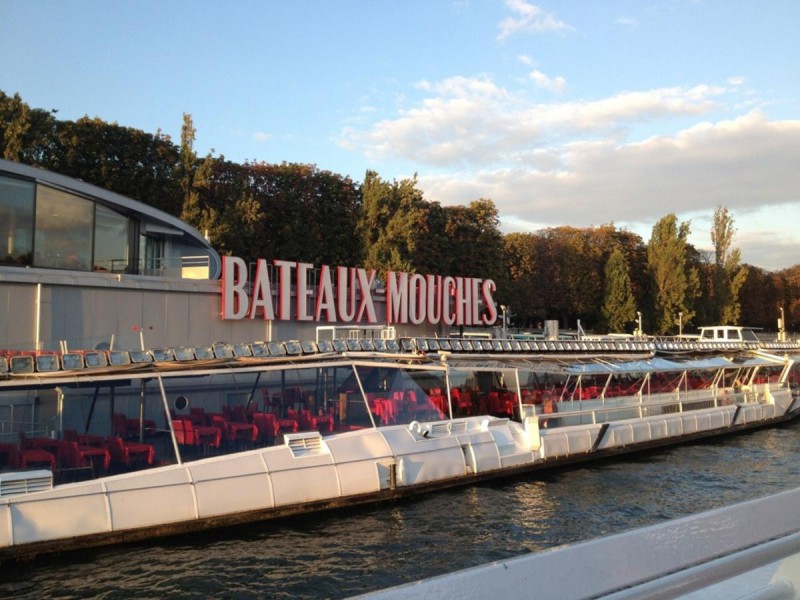 BATEAUX MOUCHES