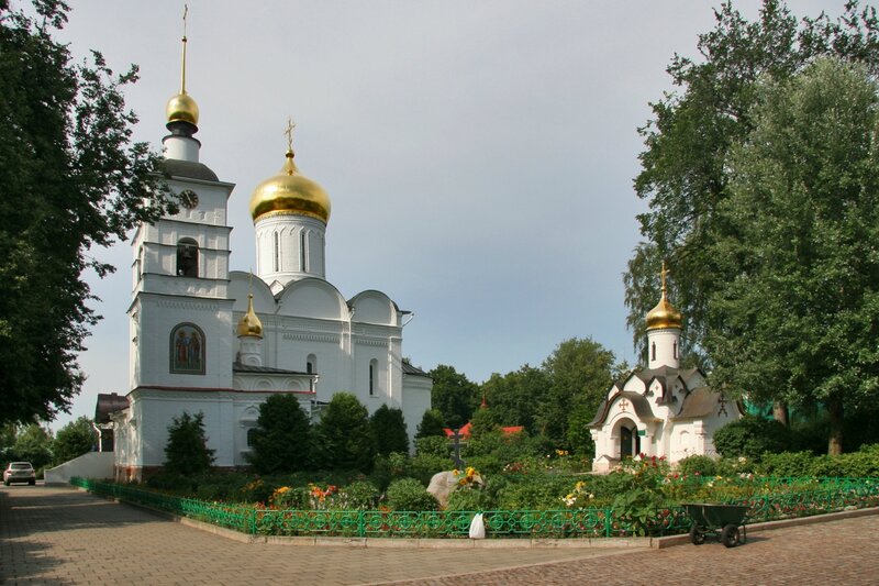 Дмитровский Борисоглебский монастырь