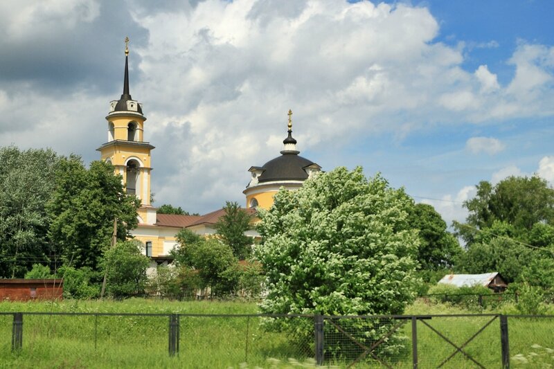 Церковь Покрова Пресвятой Богородицы в Андреевском (Яхрома)
