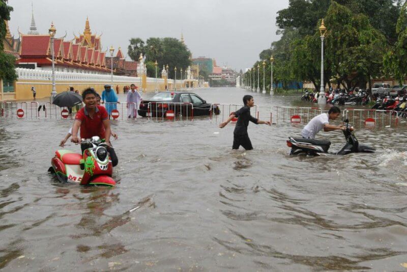 Фото: наводнение в Пномпене