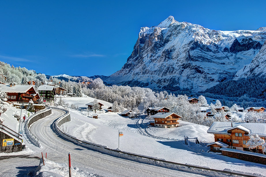 Гриндельвальд. Гриндельвальд Швейцария горнолыжный курорт. Швейцария Гриндельвальд зима. Гриндевальд Швейцарии горнолыжка. Гриндельвальд Швейцария зимой.