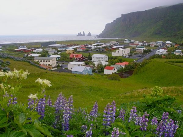 Деревня Флудир в Исландии